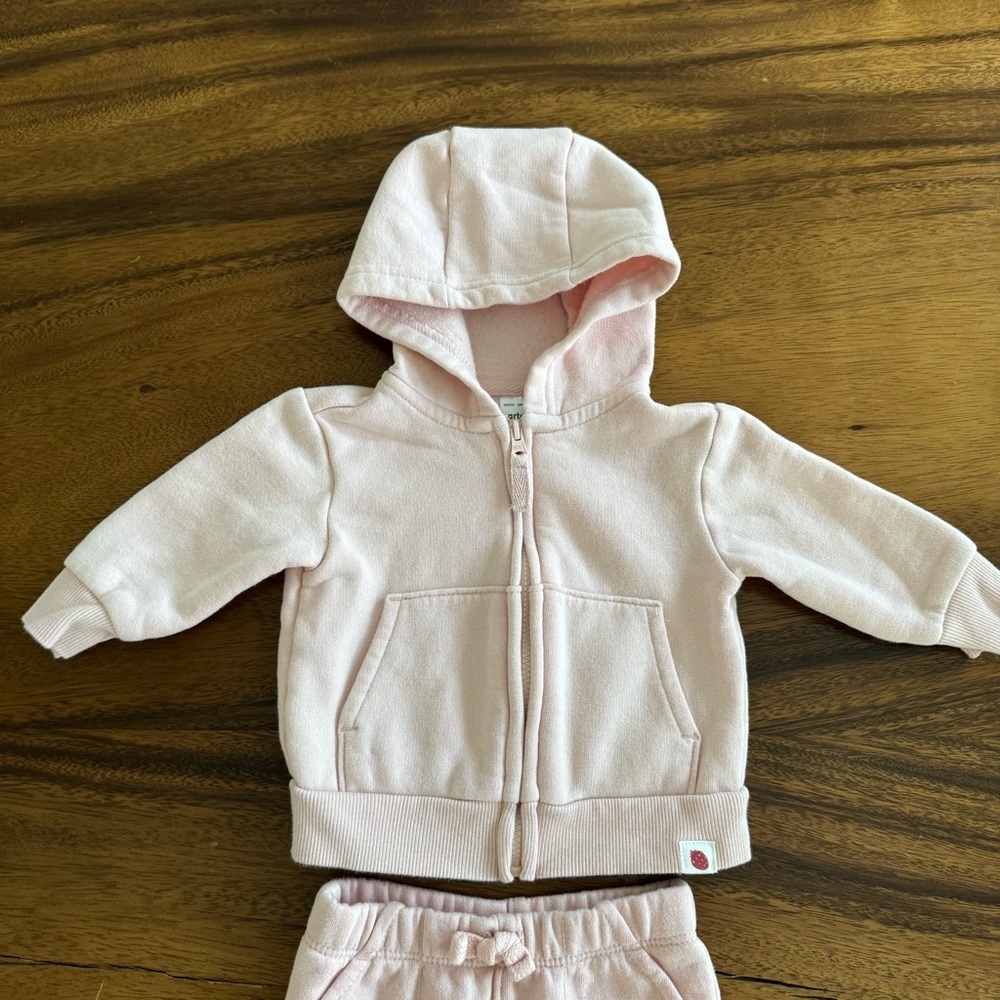 Carter’s Soft Pink Sweat Set size 3M - Picture 2 of 5